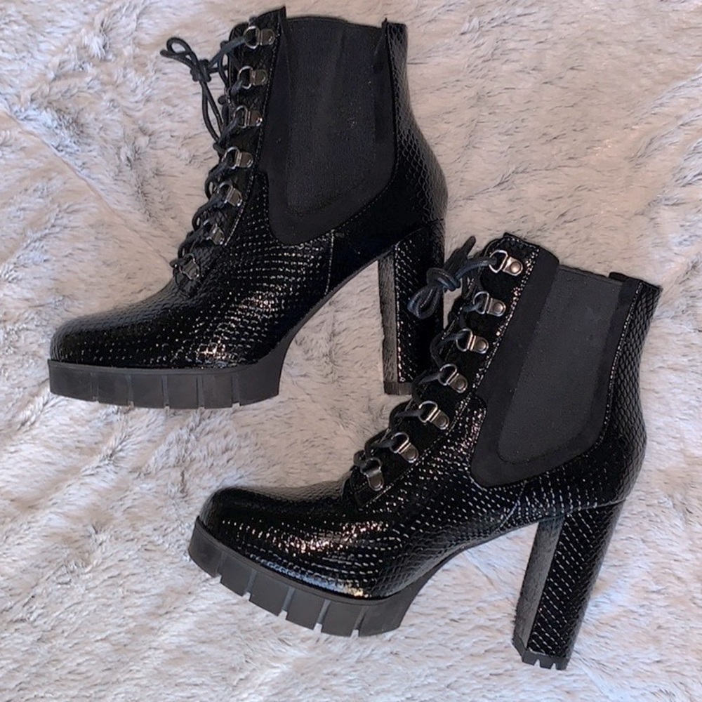 FashionNova Faux Snake Skin Booties